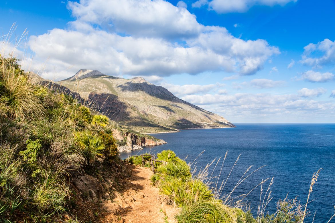 Sicily trip: Rugged coastline and clear blue sea at Sicily's Riserva Naturale dello Zingaro